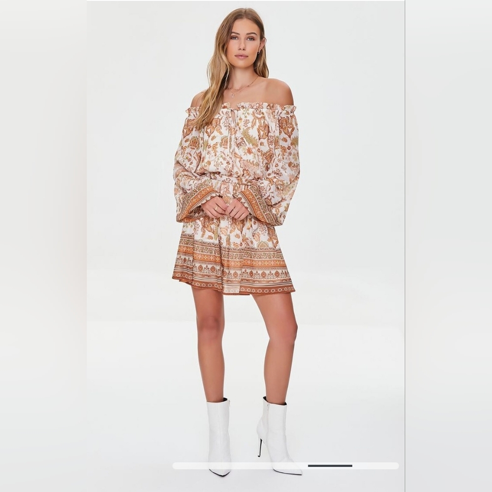 Floral off the shoulder mini dress size M